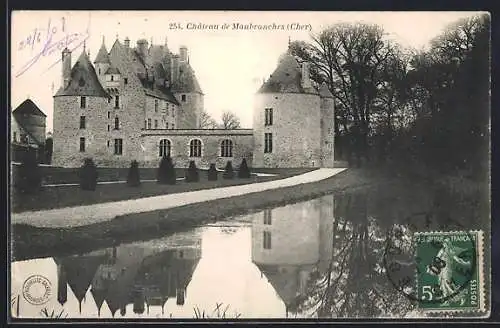 AK Maubranches, Château de Maubranches et son reflet dans l`eau