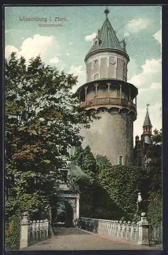 AK Wiesenburg i. Mark, Blick durch den Torbogen unter dem Schlossturm