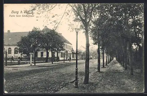 AK Burg / Anhalt, Strassenpartie am Gasthaus Schützenhaus