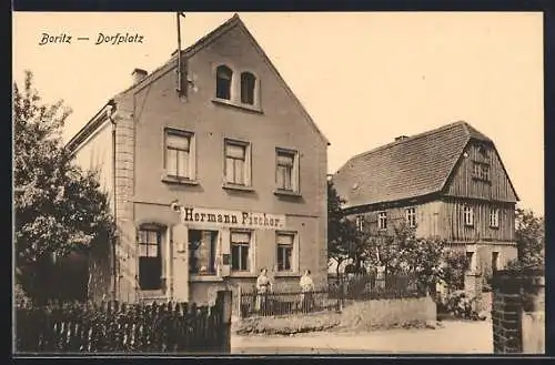 AK Boritz, Dorfplatz mit Geschäft von Hermann Fischer