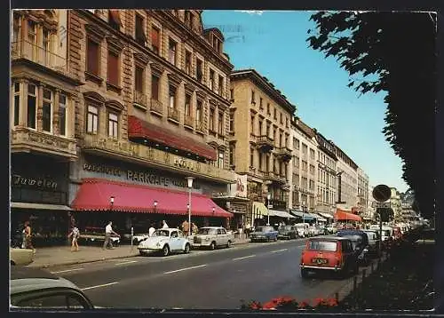 AK Wiesbaden, Wilhelmstrasse mit Parkhotel