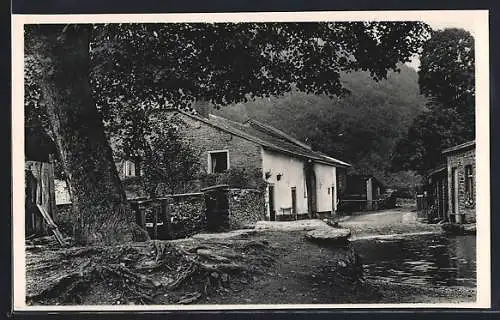 AK Maboge /Samrée, Ponceau rustique sur le Ry de Mer