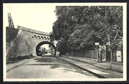 AK Beauraing, Le Viaduc et le lieu des Apparitions