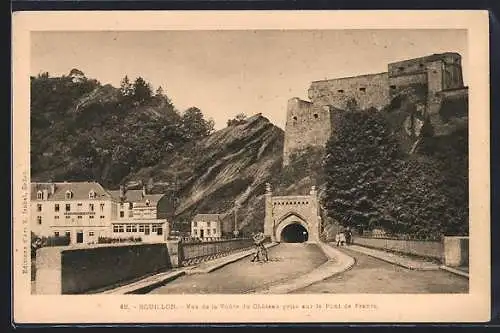 AK Bouillon, Vue de la Voûte du Château prise sur le Pont de France