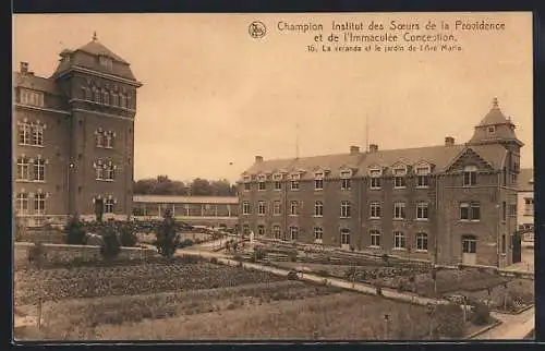 AK Champion, Institut des Soeurs de la Providence et de l`Immaculée Conception, La veranda et le jardin de l`Ave Maria