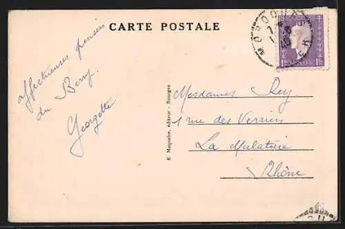 AK Morogues, Vue générale du village et des environs boisés