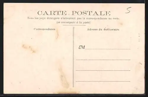 AK Bannegon, Entrée et corps de bâtiments principaux du Château, côté Sud-Est