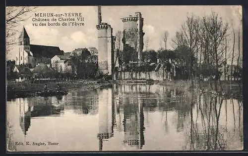 AK Mehun-sur-Yèvre, Château de Charles VII vu des bords de l`Yèvre