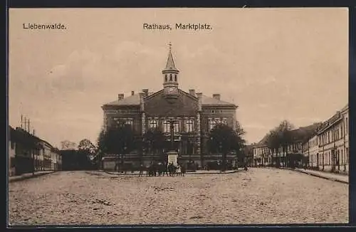 AK Liebenwalde, Rathaus und Marktplatz