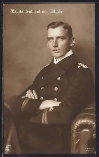 AK Kapitänleutnant Hellmuth von Mücke, Brustbild in Uniform