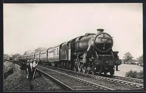 Foto-AK Appleby, Lokomotive No. 4847 der L. M. S. Edinburg-St. Pancras express, Englische Eisenbahn