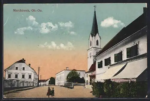 AK Marchtrenk, Kirche mit Strassenpartie
