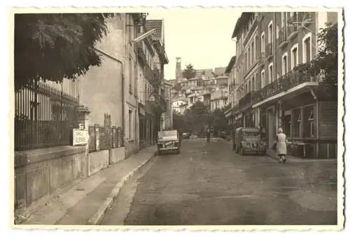 4 Fotografien Ansicht Vernet-les-Bains, Strassenpartie mit Jeep und Ente, Villefranche-de-Conflent, Saleses