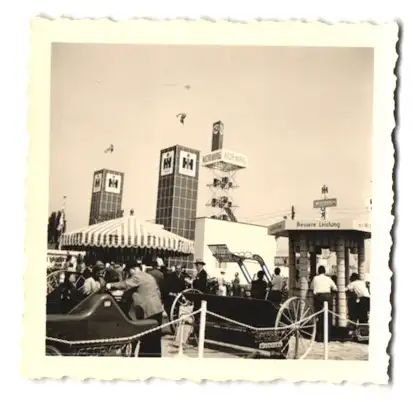 5 Fotografien Landmaschinen Ausstellung mit Fendt, Mercedes Unimog, Hanomag, Traktor