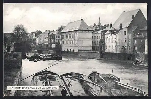 AK Namur, Bateaux sur la Sambre