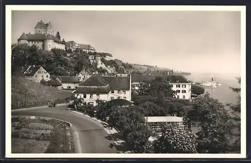 AK Meersburg a. B., Strassenpartie mit altem Schloss