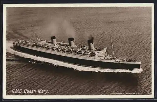 AK Passagierschiff R. M. S. Queen Mary in voller Fahrt