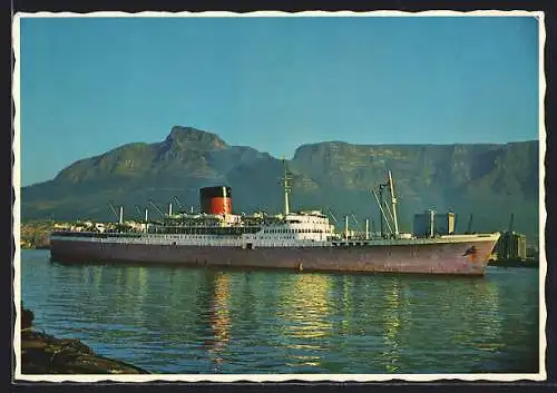 AK Kapstadt, Passagierschiff Edinburgh Castle im Hafen