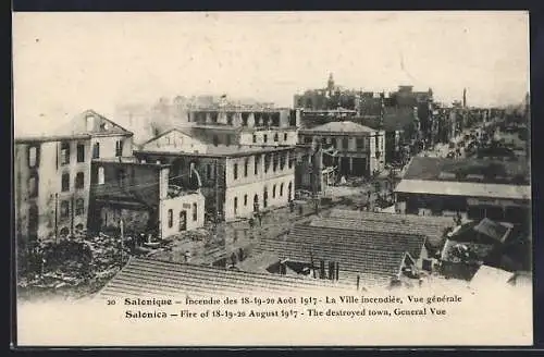 AK Salonique, Incendie des 18-19-20 Aout 1917, La Ville incendie, Vue generale