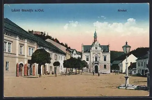 AK Brandýs n. Orl., Námestí