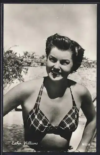 AK Schauspielerin Esther Williams im Bikini