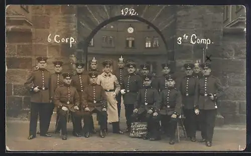 Foto-AK Minden /Westf., Pionierkaserne, 6 Corp., 3. Comp., Soldaten in Uniform