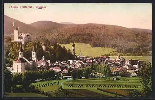 AK Bruneck /Pustertal, Teilansicht mit Kirche