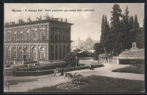 AK Firenze, R. Palazzo Pitti, Parte posteriore con veduta della Cattedrale