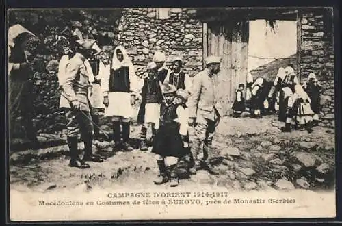 AK Bukovo, Paysannes de Macedonie en Costume de fete, Campagne D`Orient 1914-17