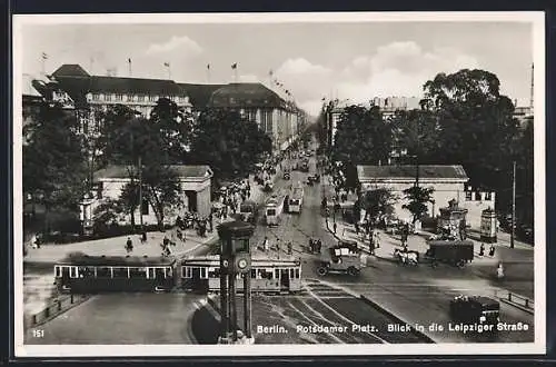 AK Berlin-Tiergarten, Potsdamer Platz, Blick in die Leipziger Atrasse, Strassenbahnen