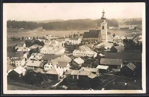AK Vöcklamarkt, Teilansicht mit Kirche