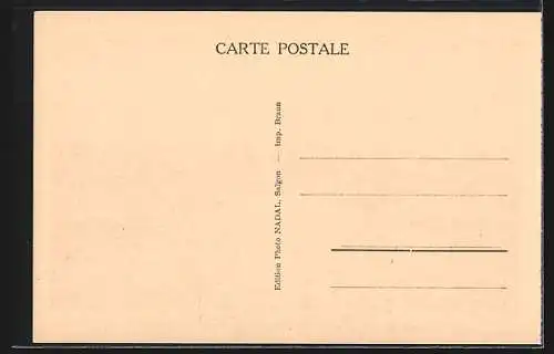 AK Angkor-Vath, Vue prise de la chaussèe d`accès