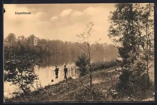 AK Liepnitzsee, Uferpartie mit Anglern