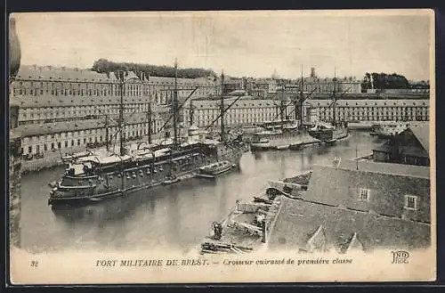 AK Brest, Port Militaire, Croiseur Cuirasse de premiere classe