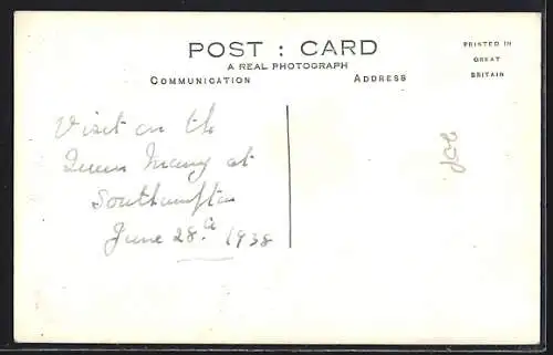 AK Passagierschiff R.M.S. Queen Mary der Cunard White Star Line auf hoher See