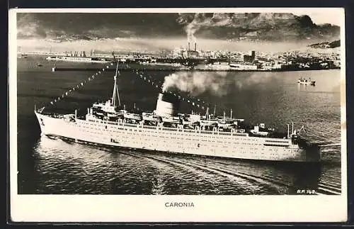 AK Passagierschiff Caronia vor der Küste