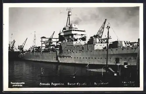 AK Armada Argentina, Buque Escuela La Argentina, Kriegsschiff