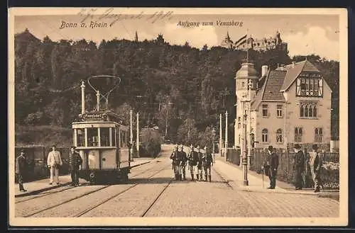 AK Bonn /Rh., Aufgang zum Venusberg, mit Strassenbahn nach Poppelsdorf, Schaffnern und Soldatengruppe