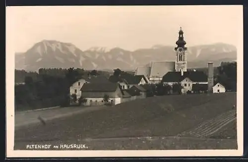 AK Altenhof am Hausruck, Ortsansicht von einen Berg aus