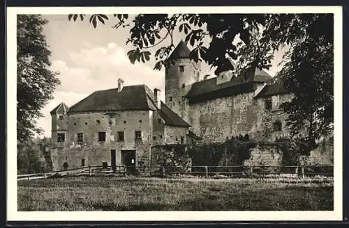 AK Burghausen a. d. Salzach, Ortspartie mit Burg