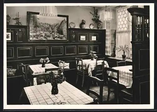 AK Freiburg i. Br., Gasthaus zur Traube, Schusterstr., Innenansicht