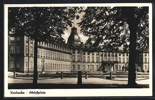 AK Karlsruhe, Schlossplatz