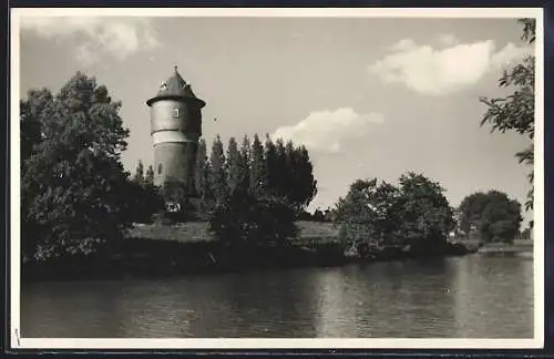 AK Krempe /Holst., Uferpartie mit Turm