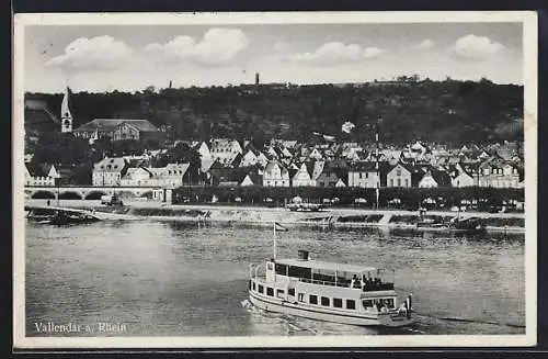 AK Vallendar a. Rhein, Ortsansicht mit Dampfer