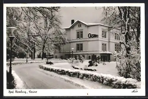 AK Bad Harzburg, Strassenpartie mit Casino im Winter