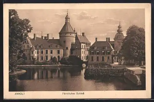 AK Anholt, Fürstliches Schloss, vom Wasser gesehen