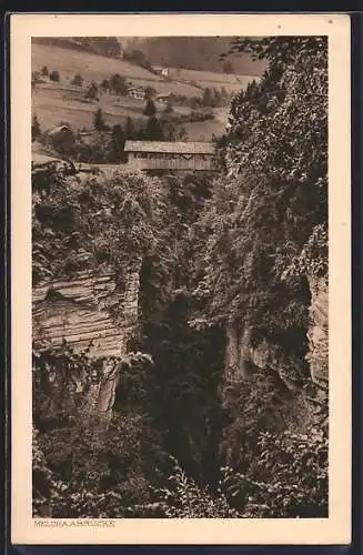 AK Kerns, Gedeckte Brücke über der Schlucht