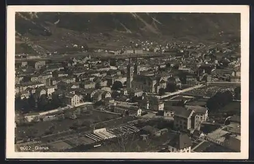 AK Glarus, Totalansicht mit zentraler Kirche