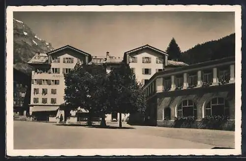 AK Loèche les Bains, La Place et l`Hotel Maison Blanche