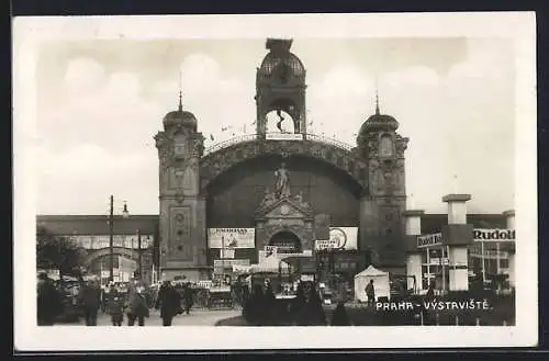 AK Prag, Praha-Vystava, Eingang